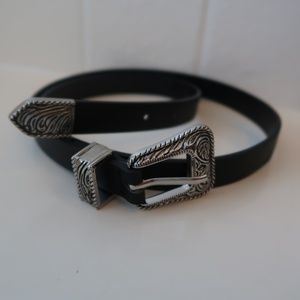 Forever 21 Black Buckle Belt